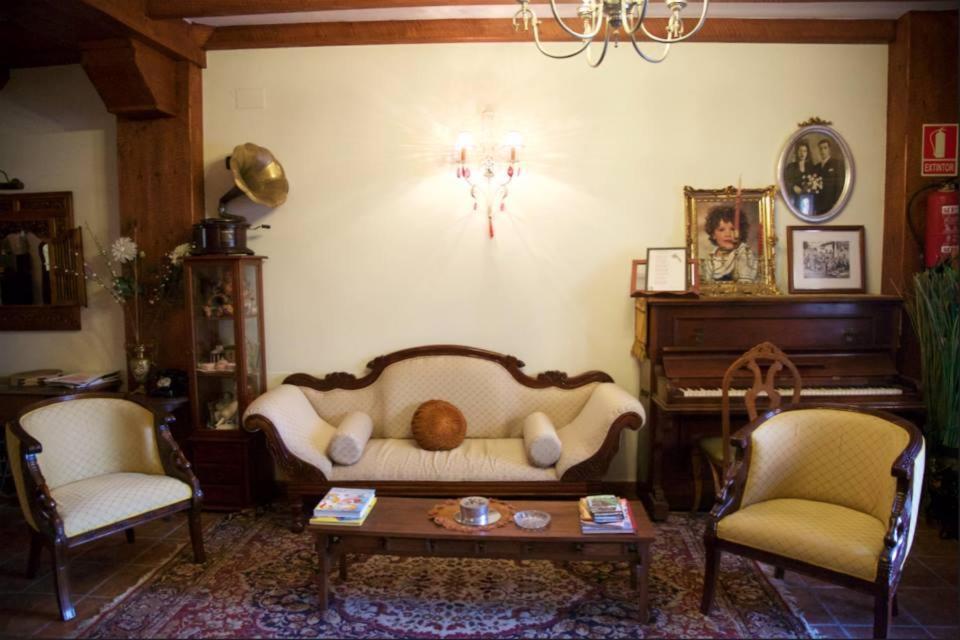 Posada De Sena Εξωτερικό φωτογραφία